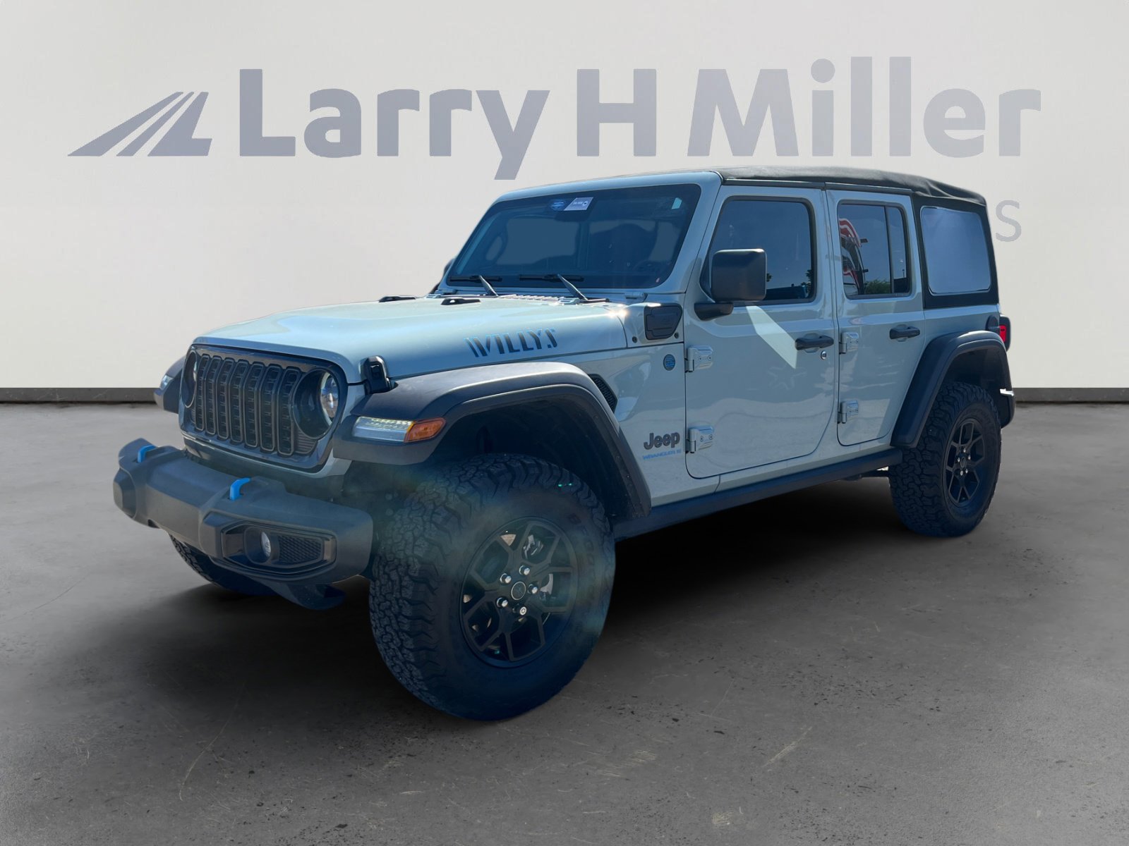 Used 2024 Jeep Wrangler Willys image 1