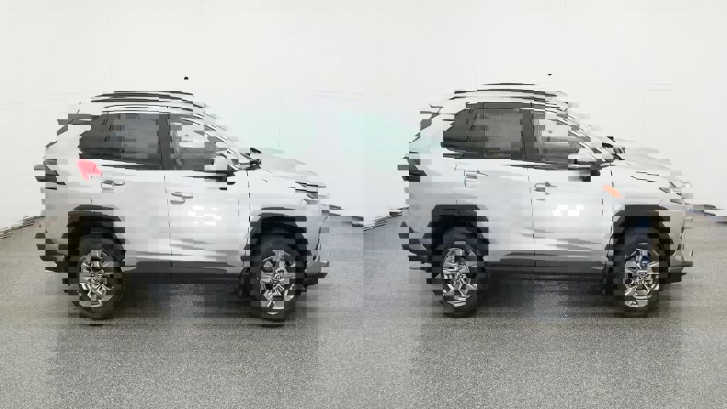 New 2025 Toyota RAV4 XLE image 11