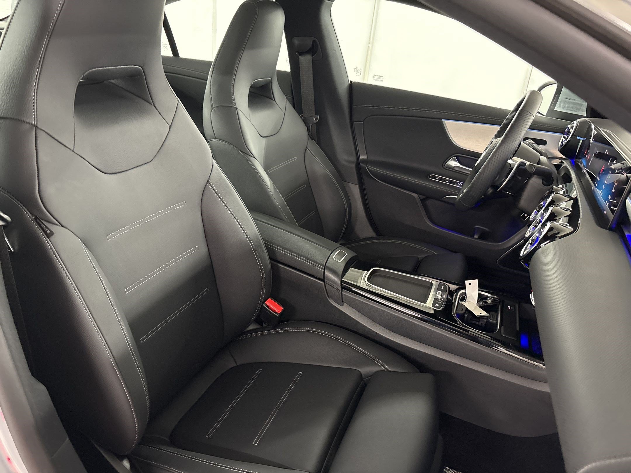 Certified 2025 Mercedes-Benz CLA 45 AMG 4MATIC image 31