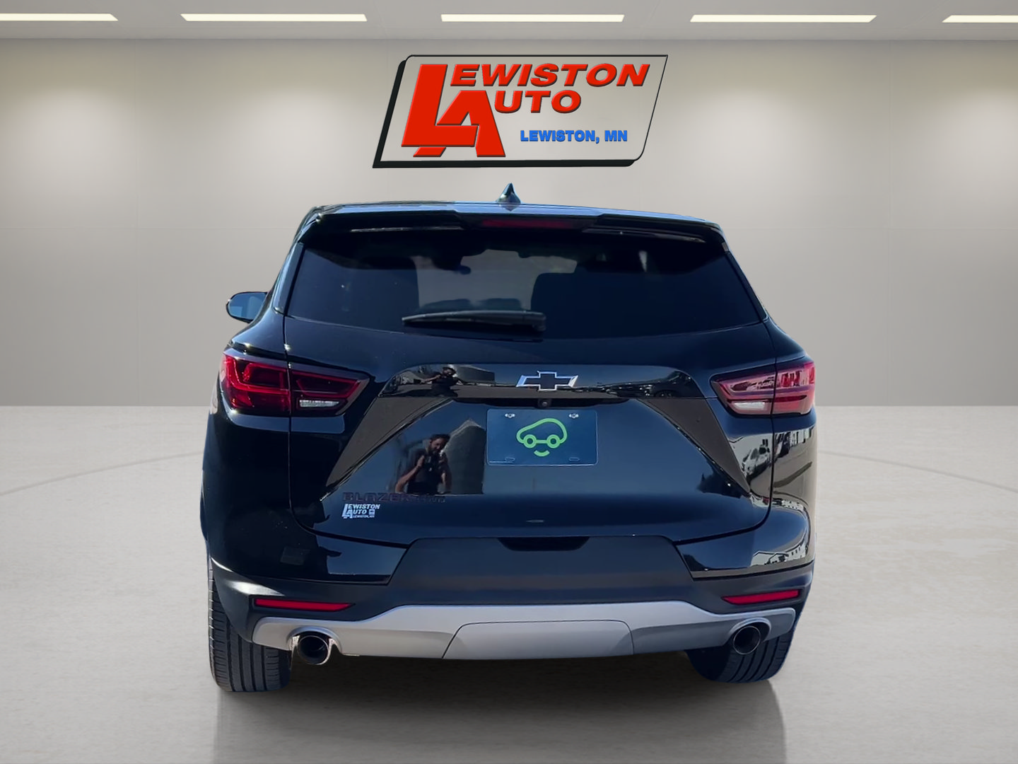 Used 2024 Chevrolet Blazer LT w/ Redline Edition AWD/4WD image 4