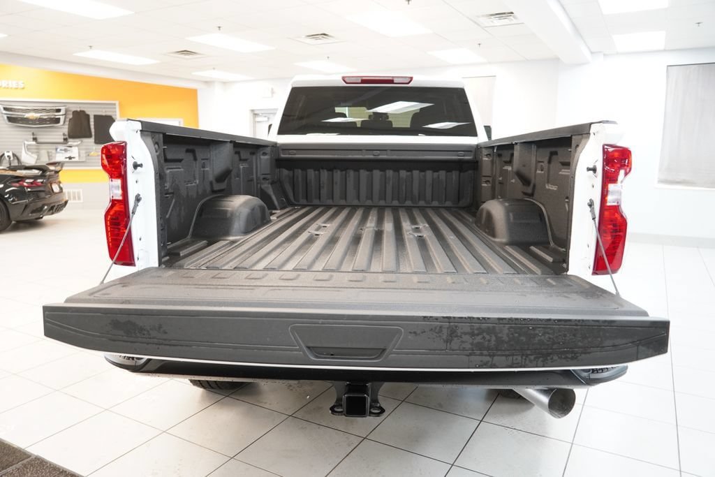 New 2026 Chevrolet Silverado 3500 W/T AWD/4WD image 8
