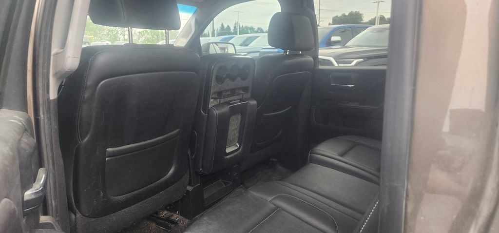Used 2015 GMC Sierra 1500 SLE w/ SLE Value Package AWD/4WD image 4