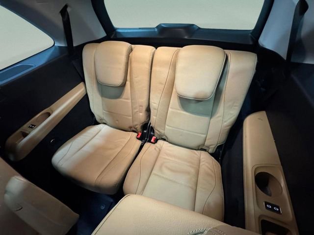 Used 2024 Mercedes-Benz GLS 580 4MATIC image 28