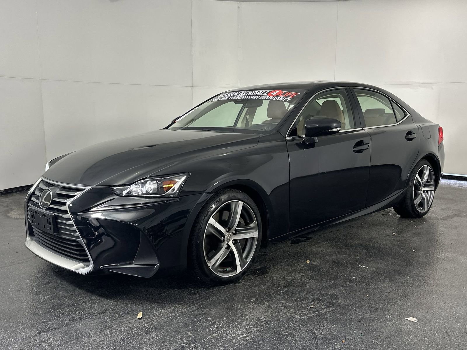 Used 2018 Lexus IS 300 AWD w/ Comfort Package image 4