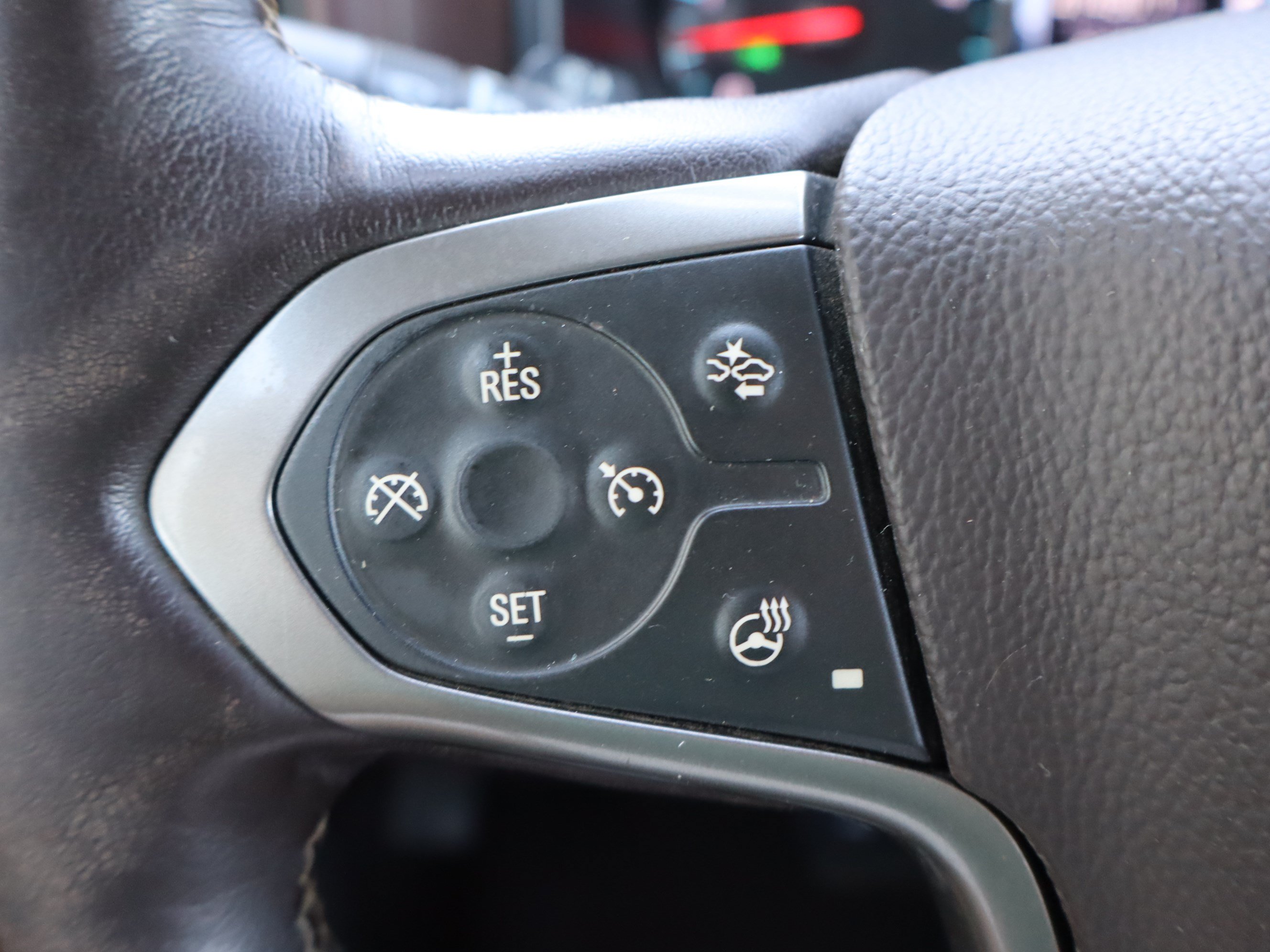 Used 2019 Chevrolet Silverado 2500 High Country w/ Duramax Plus Package AWD/4WD image 25