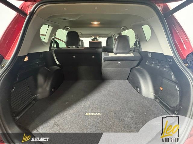 Used 2017 Toyota RAV4 Limited w/ Advanced Technology Package image 18