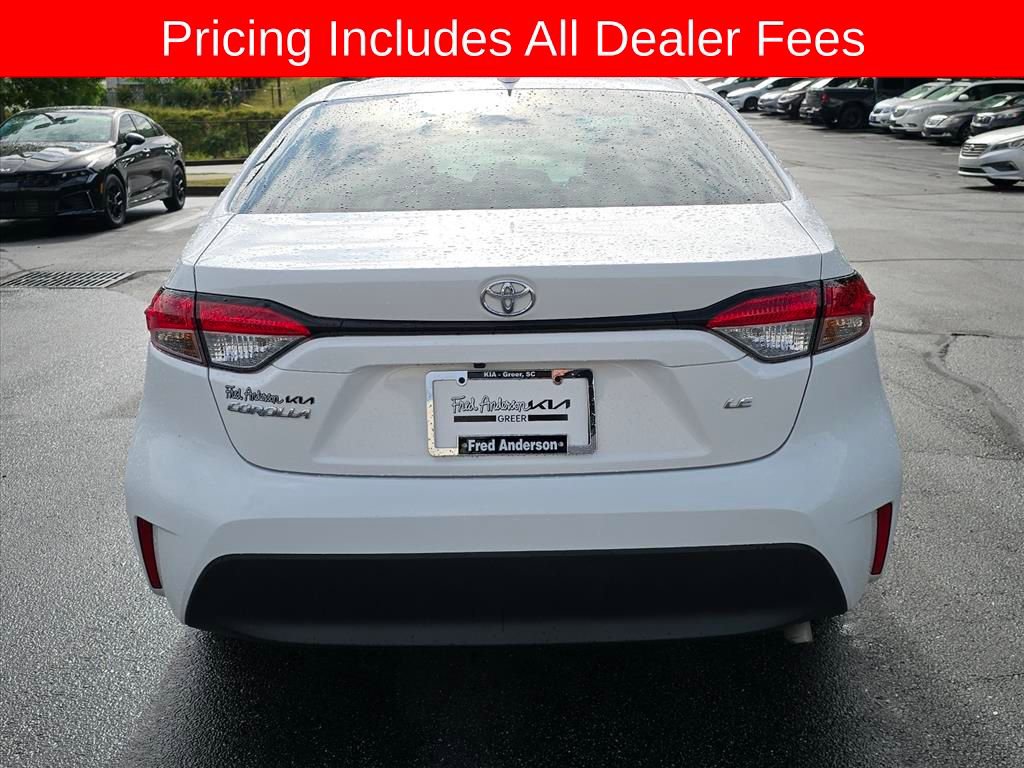 Used 2025 Toyota Corolla LE FWD image 4