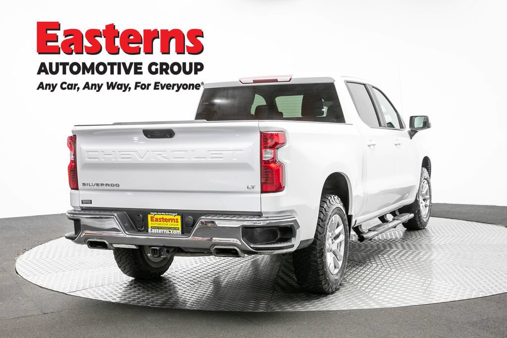 Used 2023 Chevrolet Silverado 1500 LT AWD/4WD image 5