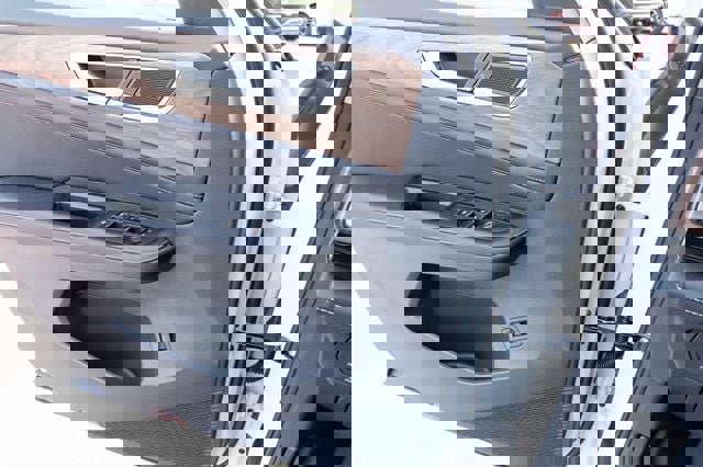 New 2026 Volkswagen Atlas SE image 26