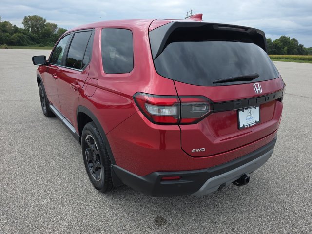 Certified 2025 Honda Pilot EX-L image 11