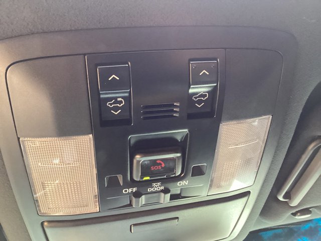 Used 2023 Lexus GX 460 Premium image 21