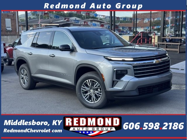 New 2026 Chevrolet Traverse LT w/ Driver Confidence Package image 1