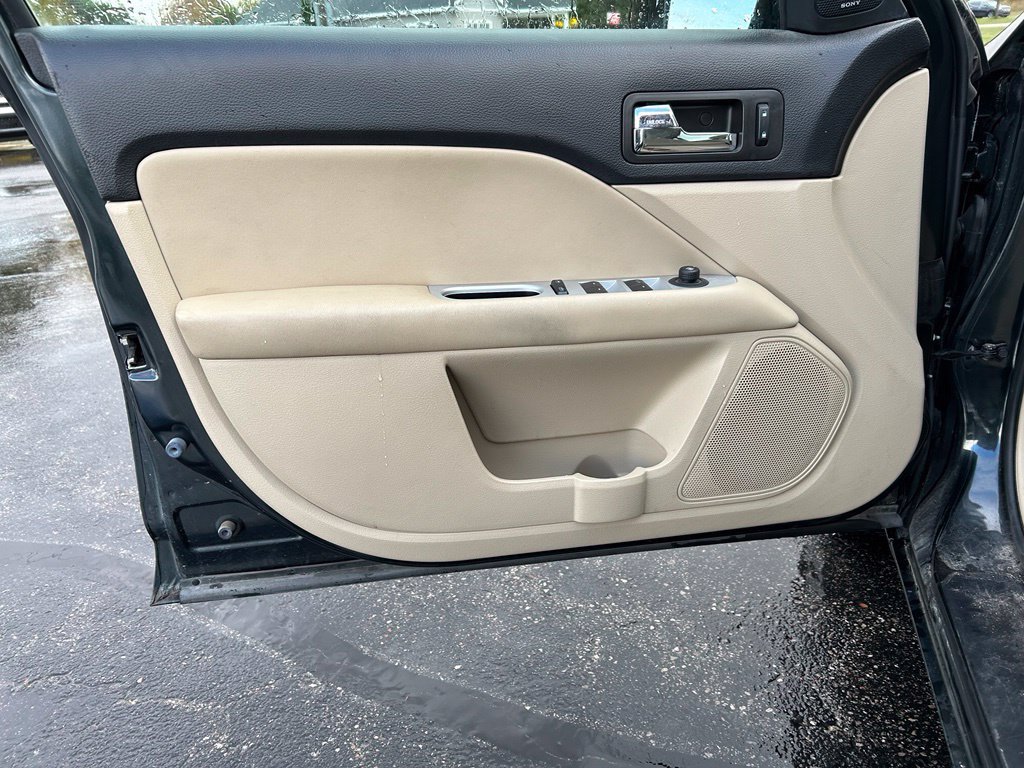 Used 2010 Mercury Milan Premier AWD/4WD image 10