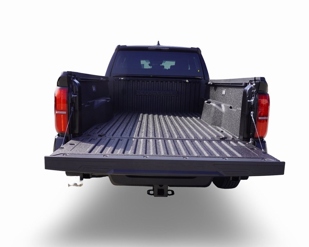 New 2025 Toyota Tacoma SR5 image 4