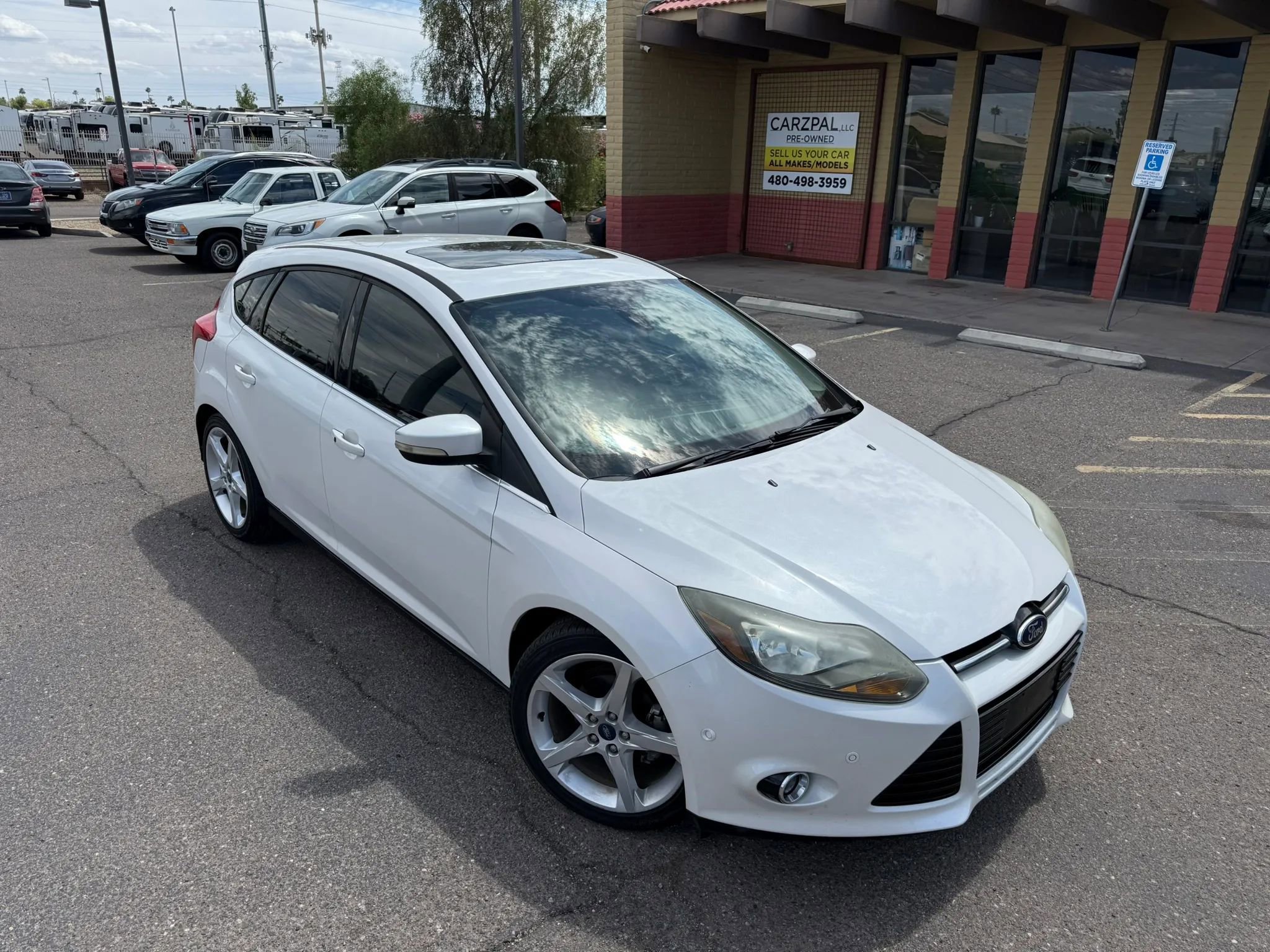 Used 2012 Ford Focus Titanium image 2