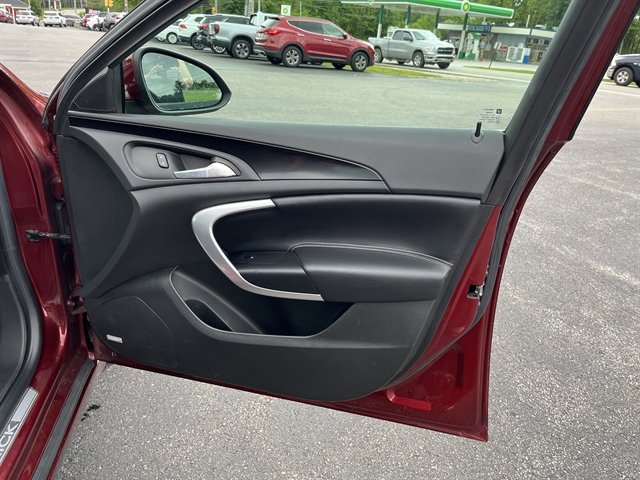 Used 2016 Buick Regal GS FWD image 34