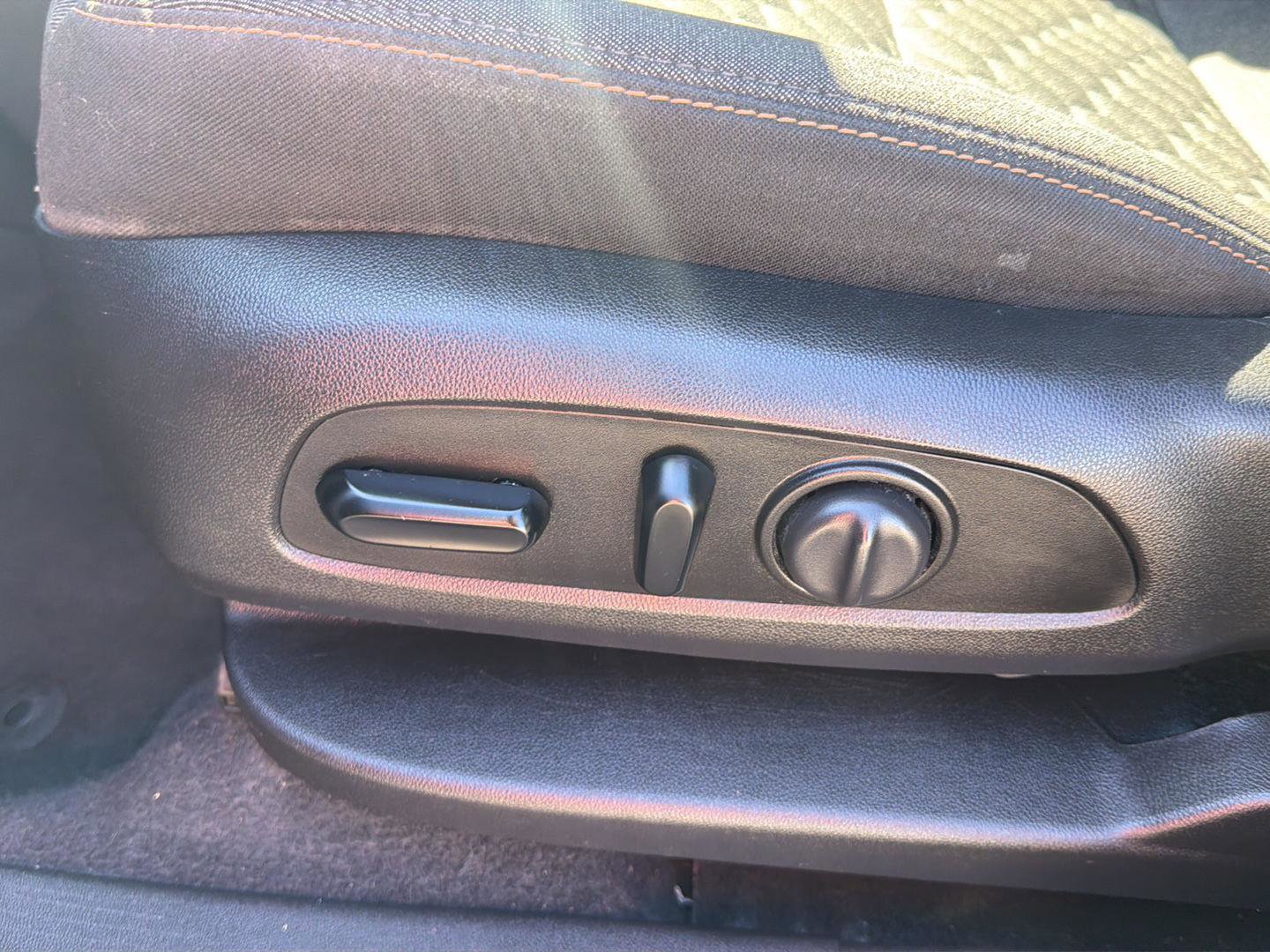 Used 2020 Chevrolet Equinox LT image 10