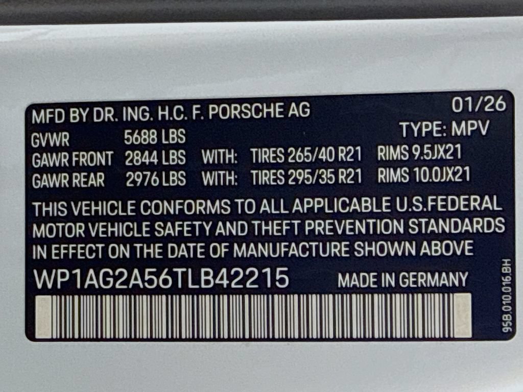 New 2026 Porsche Macan S AWD/4WD image 38