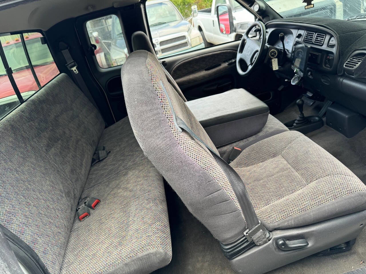 Used 1998 Dodge Ram 3500 Truck 4x4 Quad Cab image 23