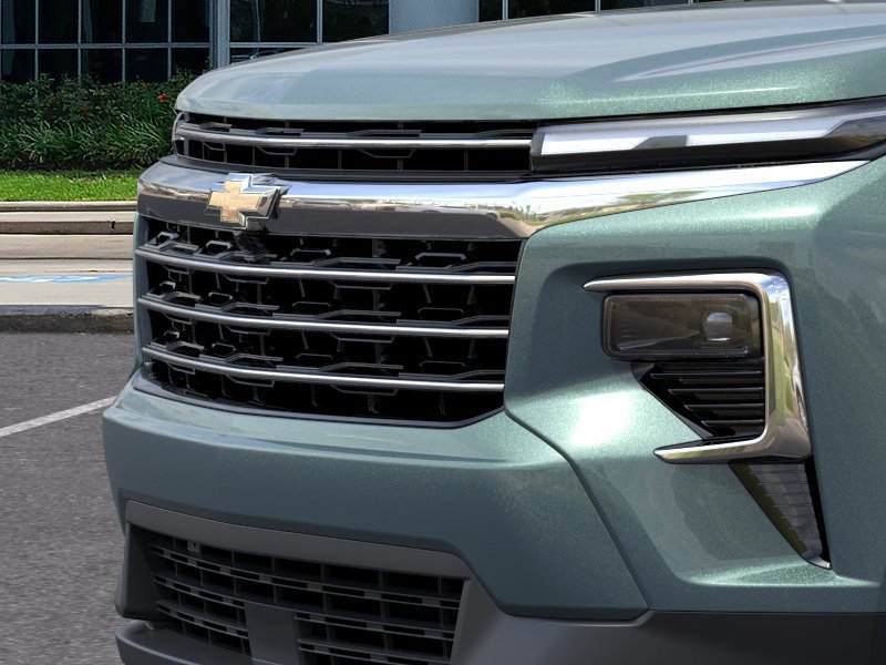New 2027 Chevrolet Traverse LT w/ Driver Confidence Package FWD image 13