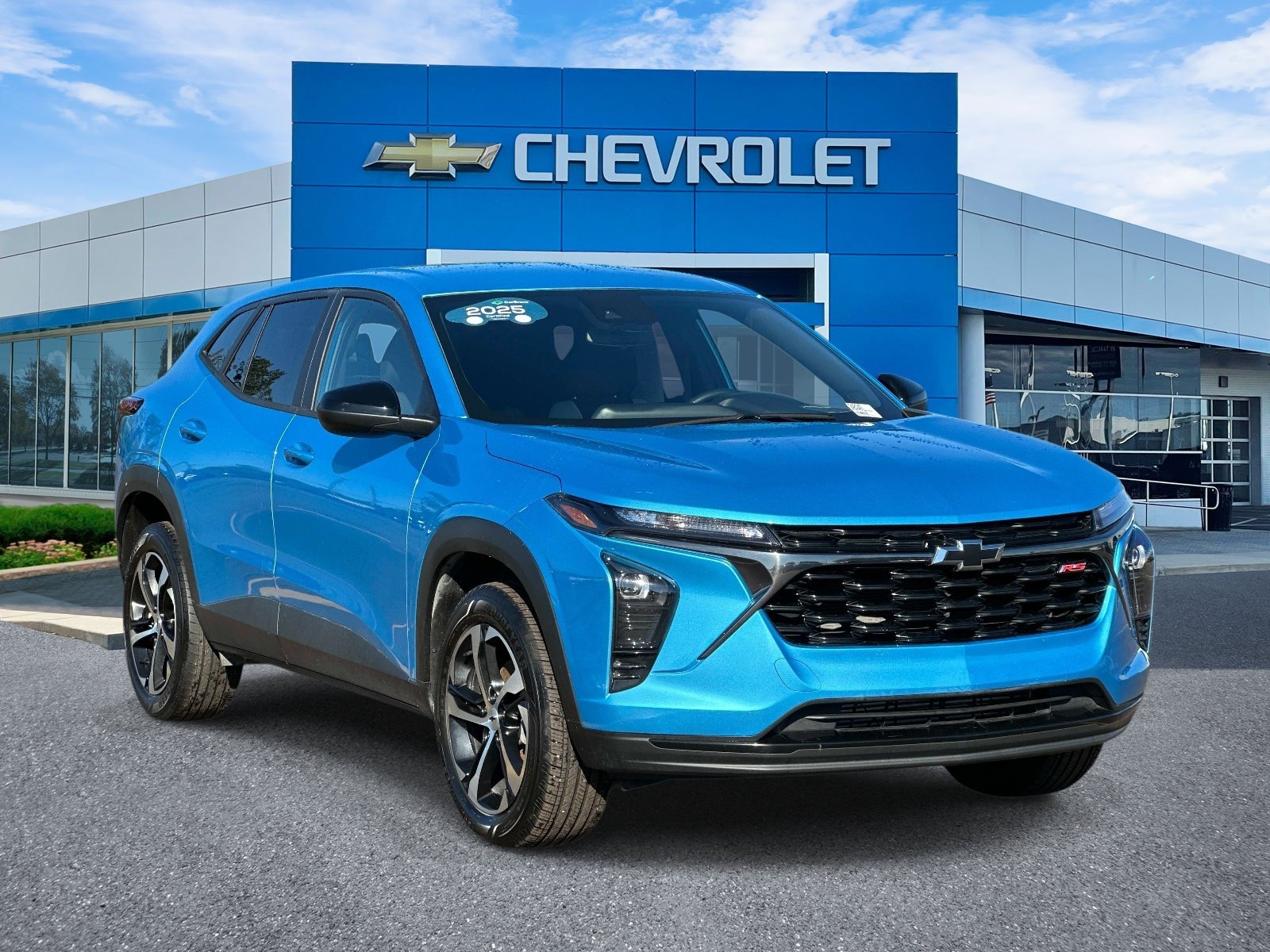 Certified 2025 Chevrolet Trax RS w/ Driver Confidence Package