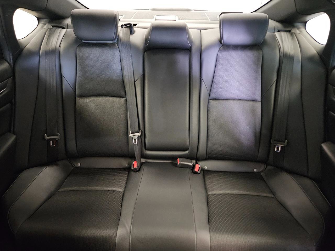 Used 2022 Honda Accord Sport image 26