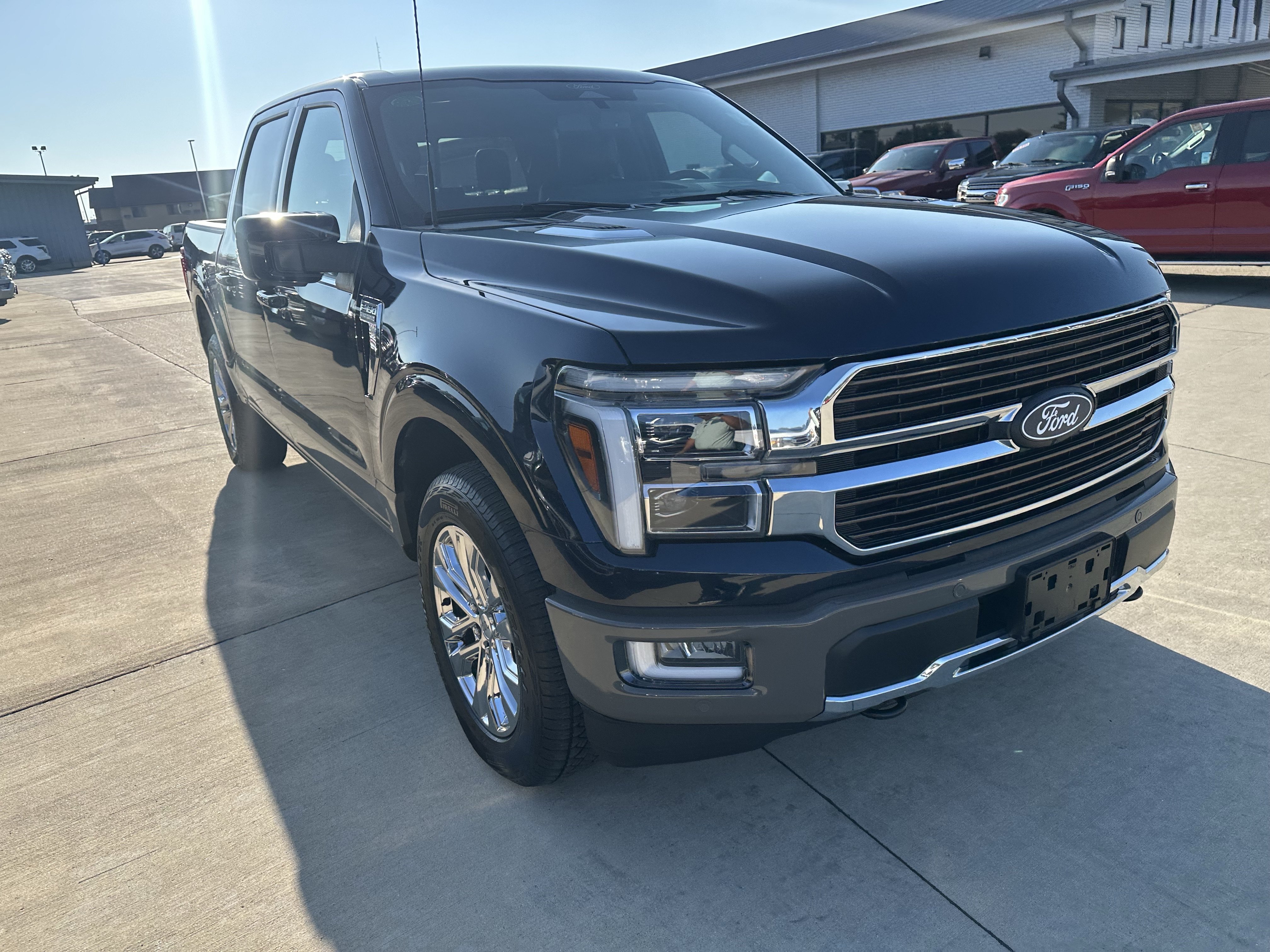 Used 2025 Ford F150 King Ranch w/ FX4 Off-Road Package AWD/4WD image 3