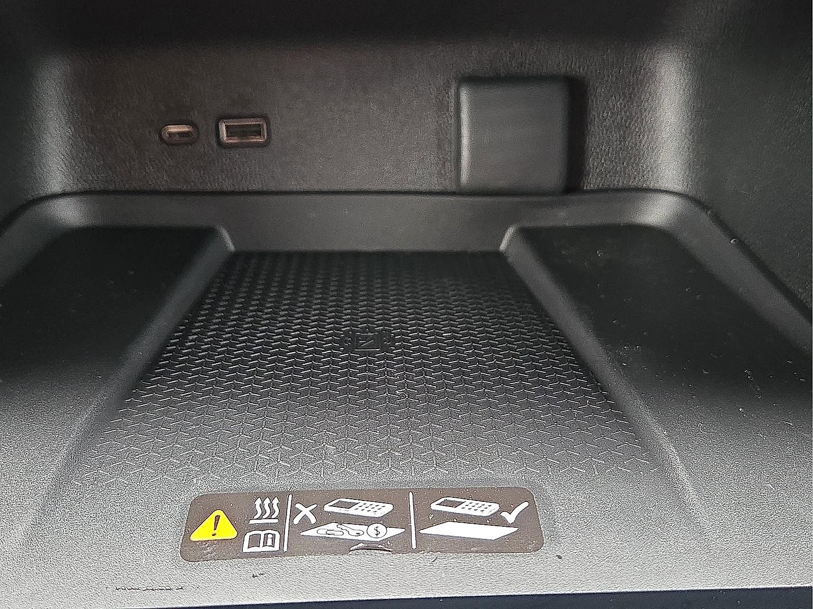 New 2026 Chevrolet Traverse RS image 19