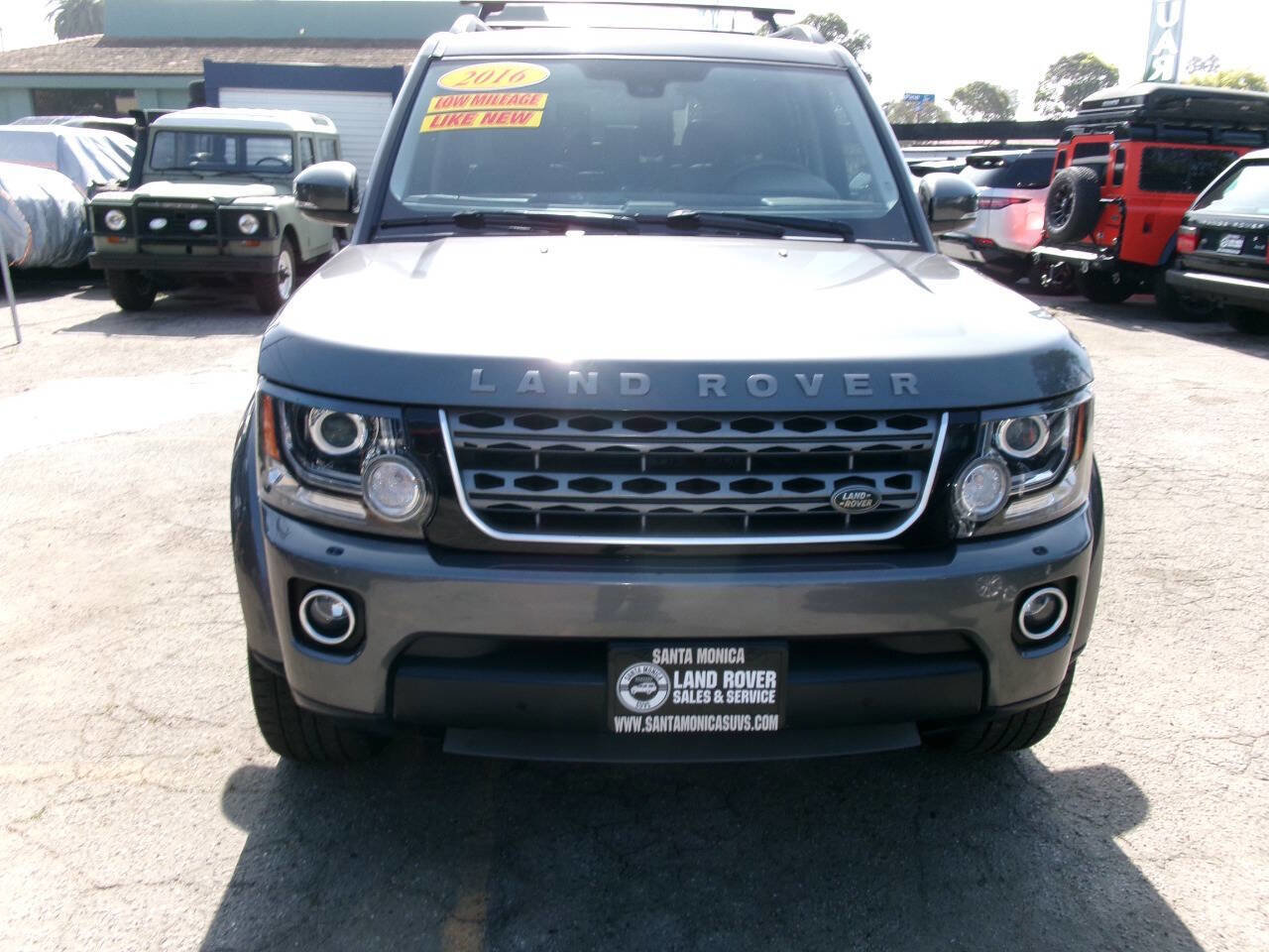 Used 2016 Land Rover LR4 HSE Silver Edition AWD/4WD image 9