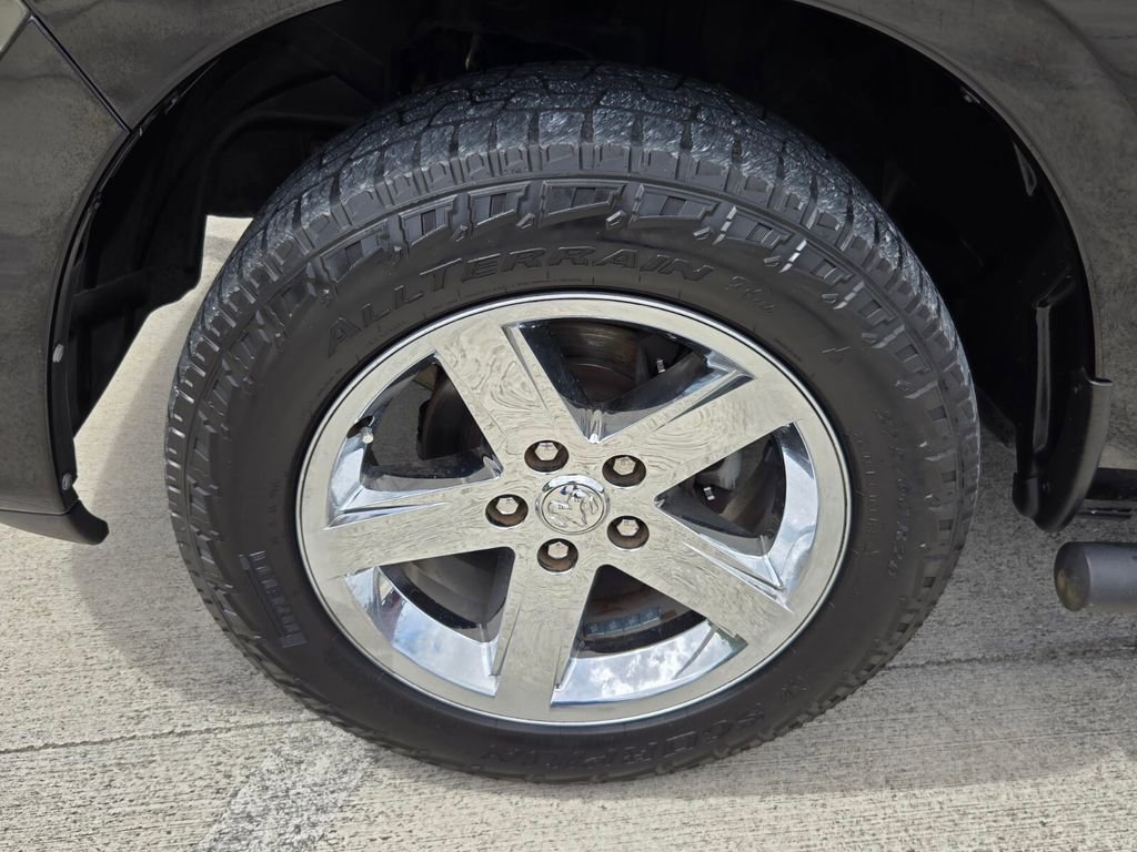 Used 2017 RAM 1500 Express w/ Express Value Package image 9