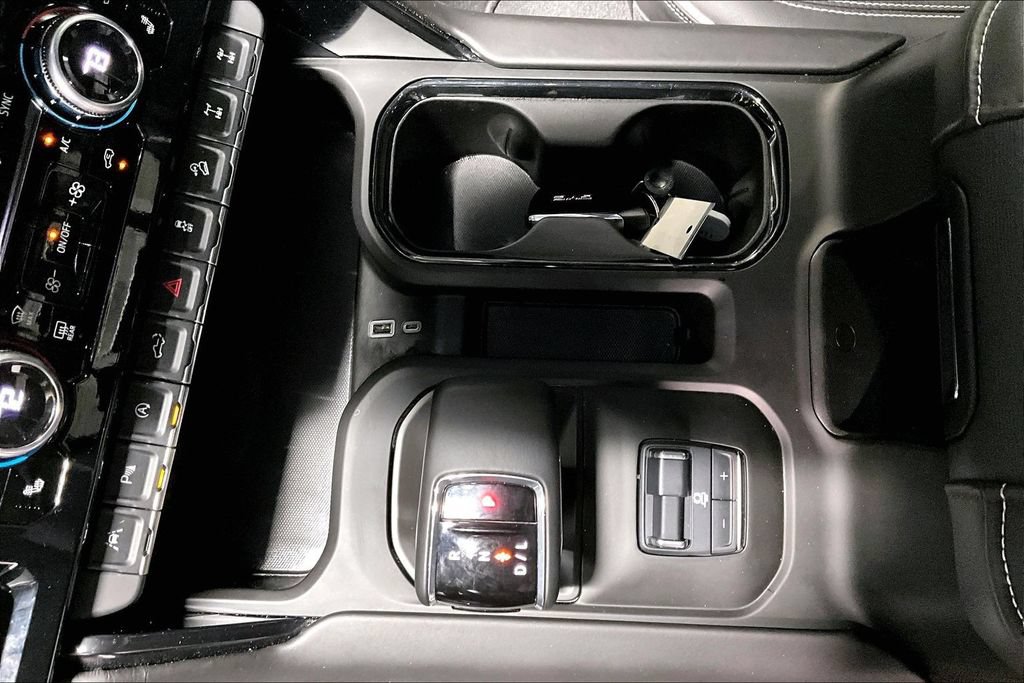 Used 2024 GMC Sierra 1500 AT4X AWD/4WD image 17