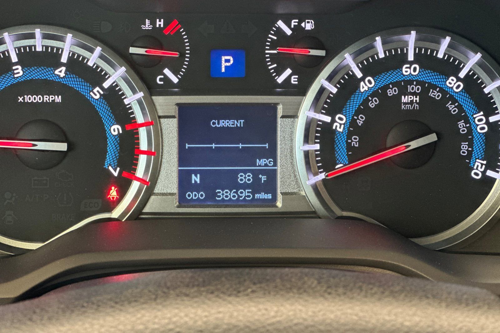Used 2019 Toyota 4Runner TRD Off-Road Premium AWD/4WD image 11