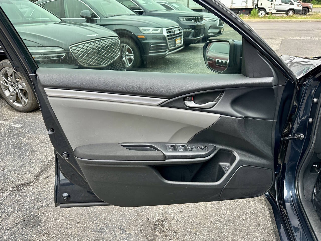 Used 2018 Honda Civic LX image 11