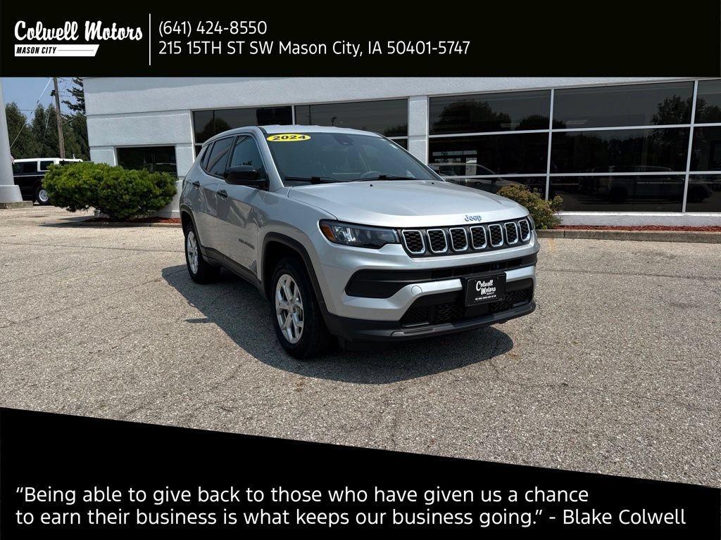Used 2024 Jeep Compass Sport AWD/4WD image 1