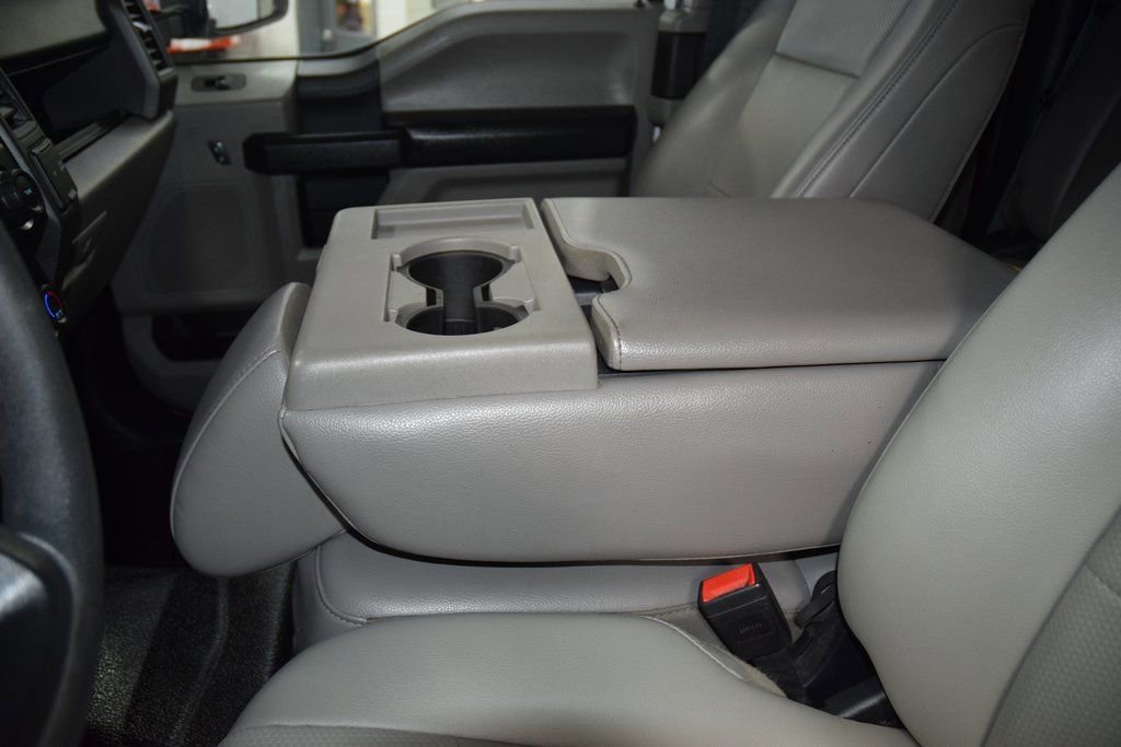 Used 2022 Ford F350 XL w/ Power Equipment Group image 31