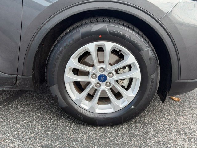 Used 2020 Ford Escape S FWD image 17