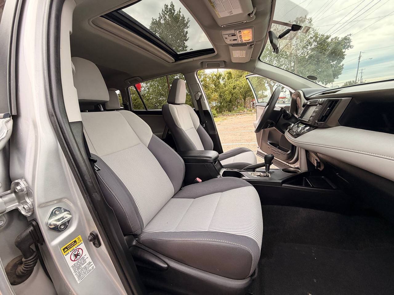 Used 2014 Toyota RAV4 XLE FWD image 13