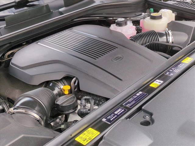 New 2026 Land Rover Range Rover Long Wheelbase SE AWD/4WD image 19