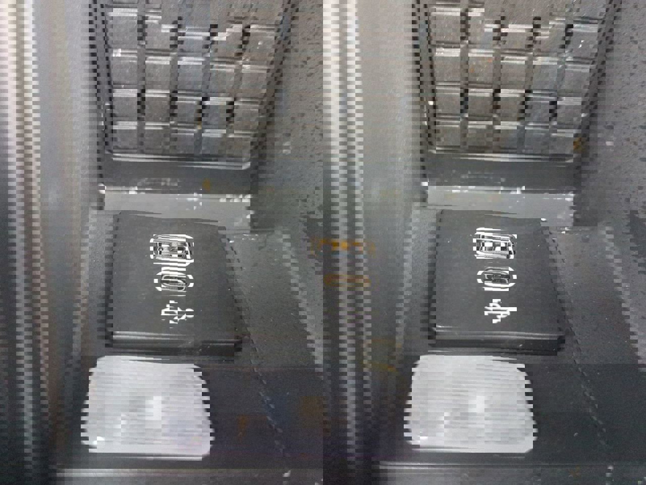 Certified 2025 Lincoln Aviator Reserve w/ Illumination Package image 23