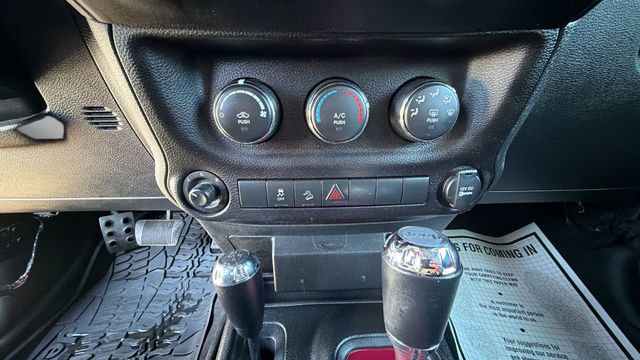 Used 2018 Jeep Wrangler Unlimited Willys Wheeler image 14