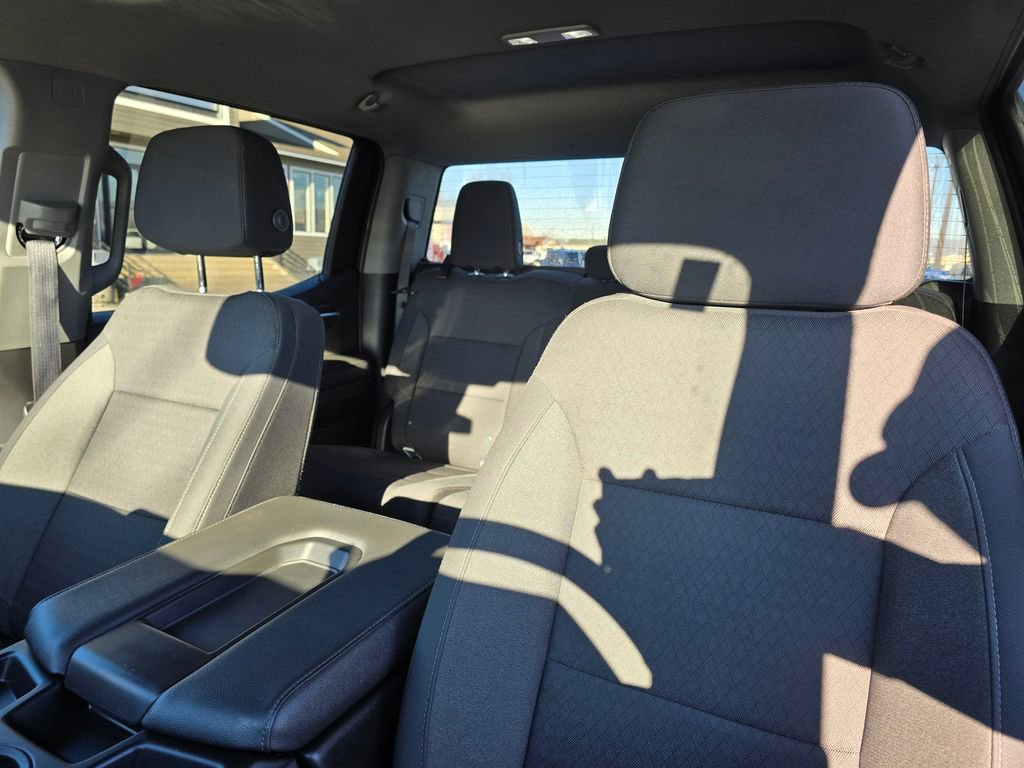 Used 2024 Chevrolet Silverado 1500 LT image 23