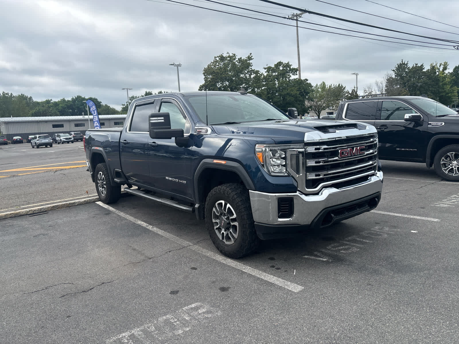 Used 2021 GMC Sierra 2500 SLE AWD/4WD image 7