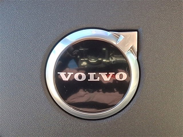 New 2026 Volvo XC40 B5 Ultra w/ Climate Package image 10