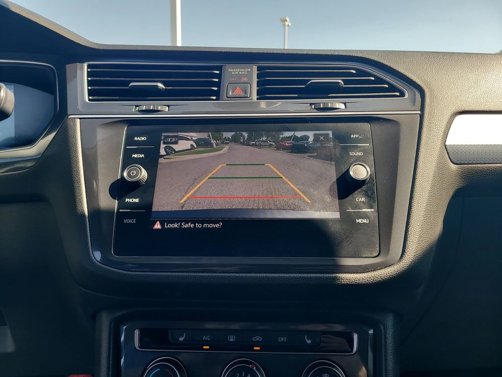 Used 2024 Volkswagen Tiguan S image 21