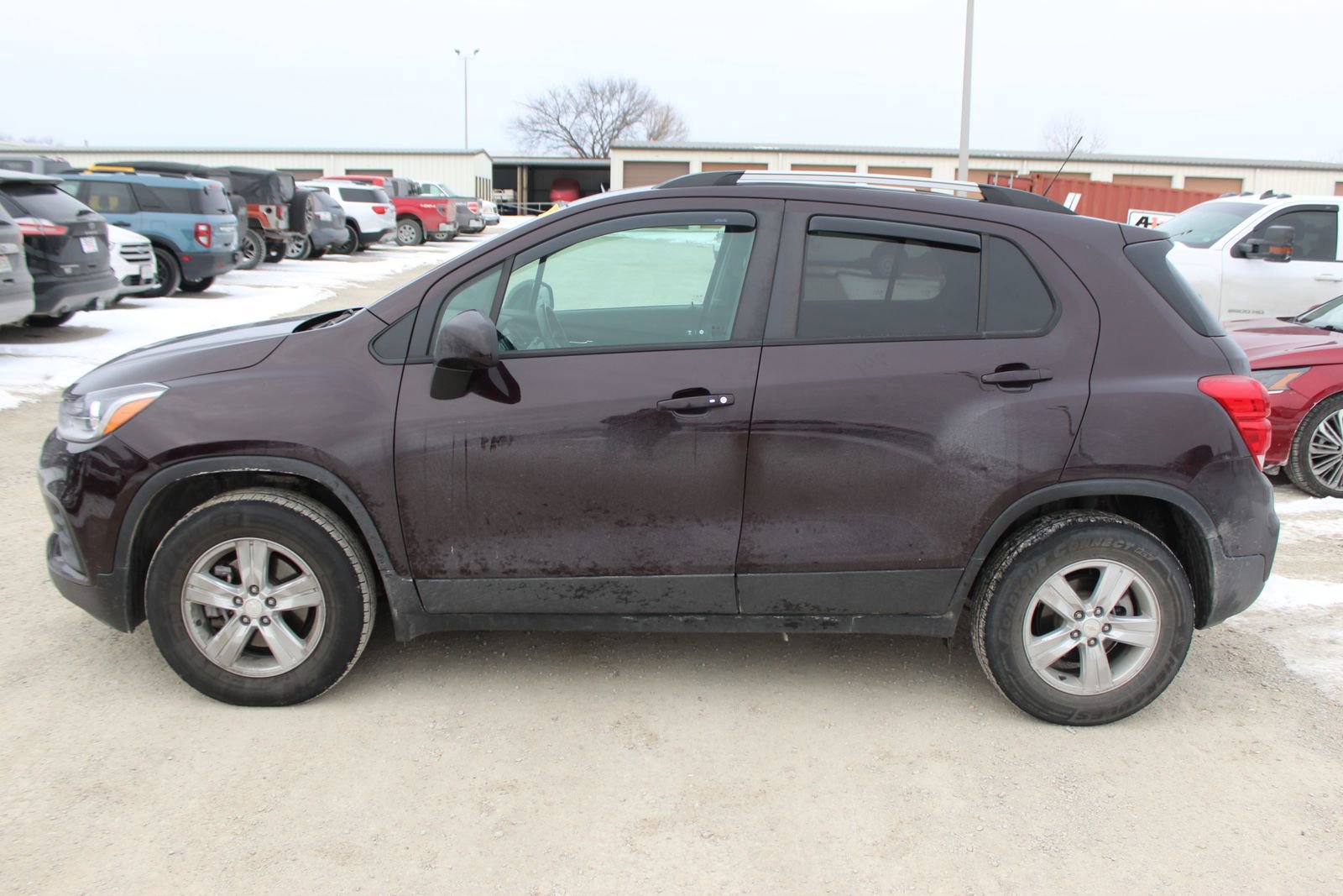 Used 2021 Chevrolet Trax LT w/ Driver Confidence Package image 3