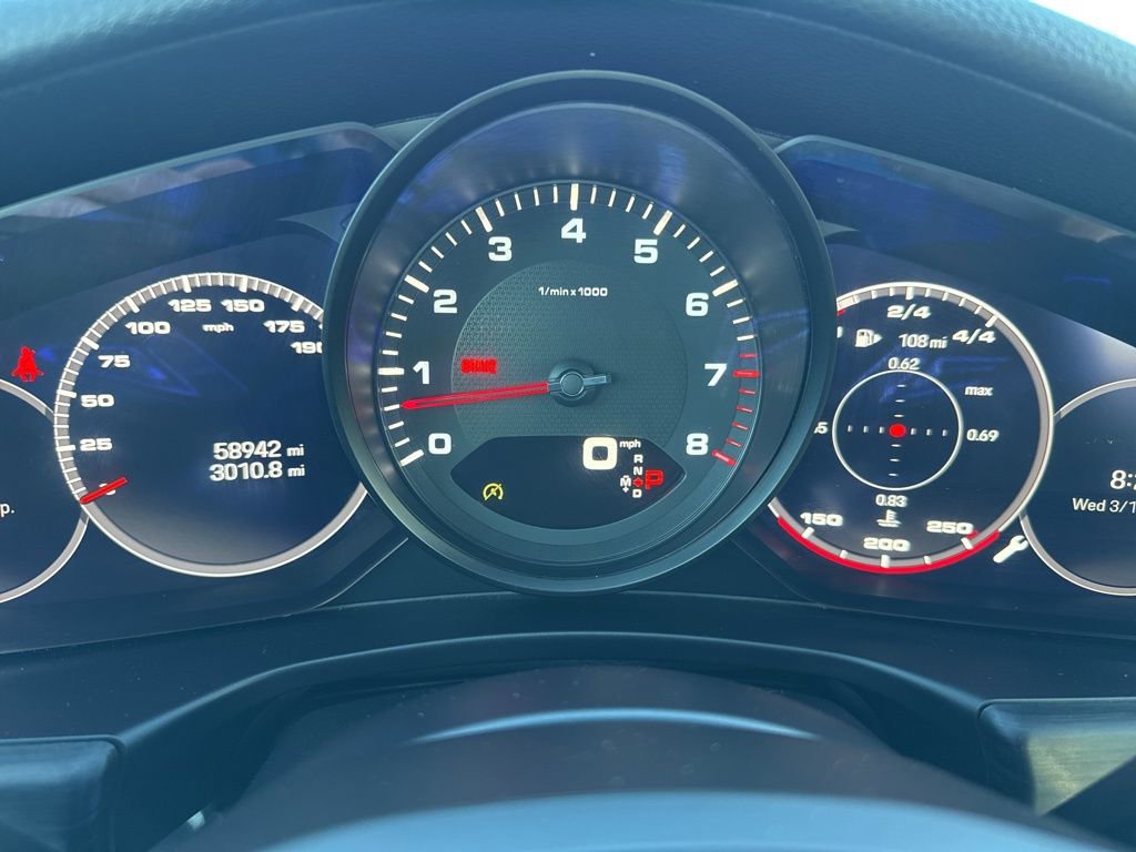 Used 2023 Porsche Panamera 4 Platinum Edition image 13