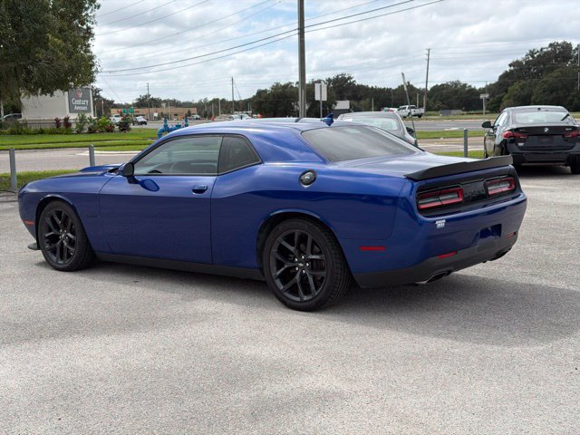 Used 2021 Dodge Challenger R/T w/ Blacktop Package RWD image 3