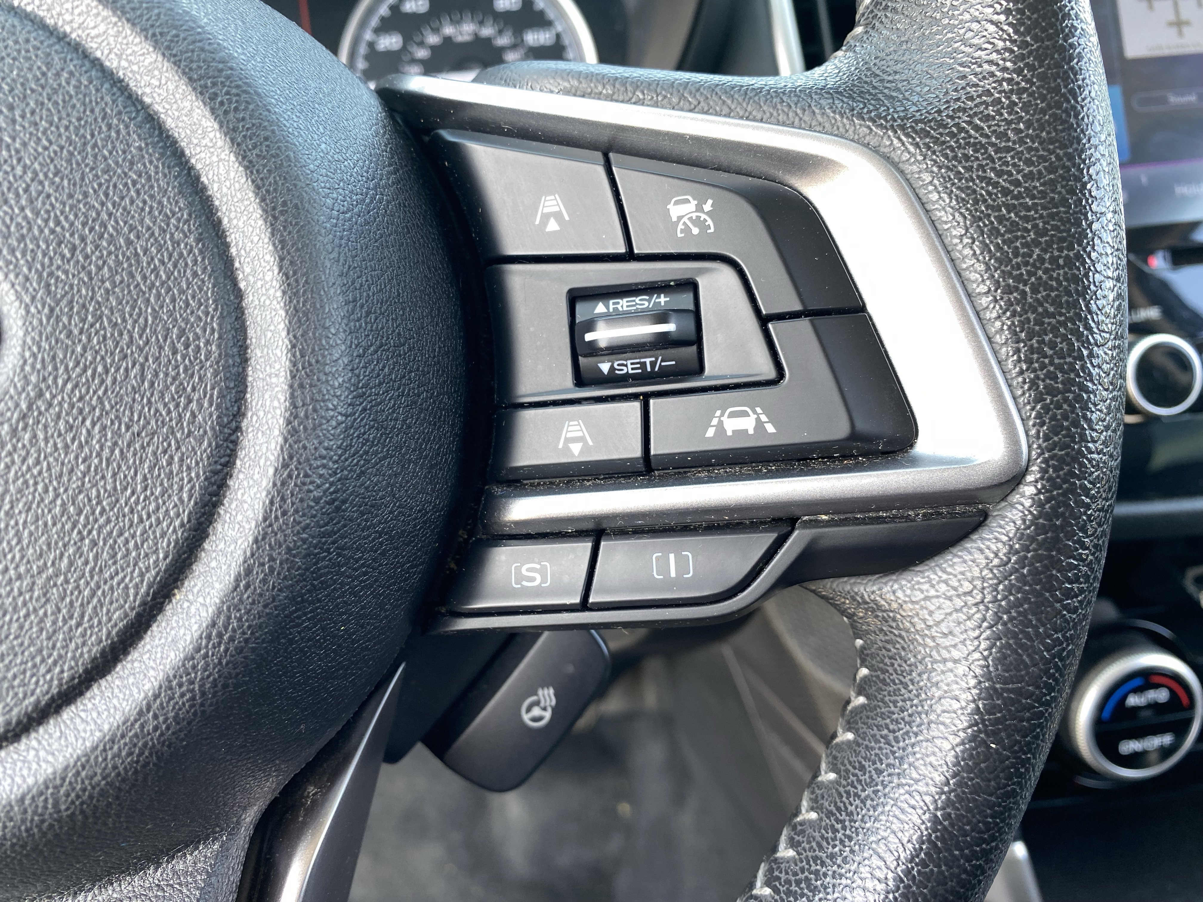 Used 2019 Subaru Forester Limited AWD/4WD image 29