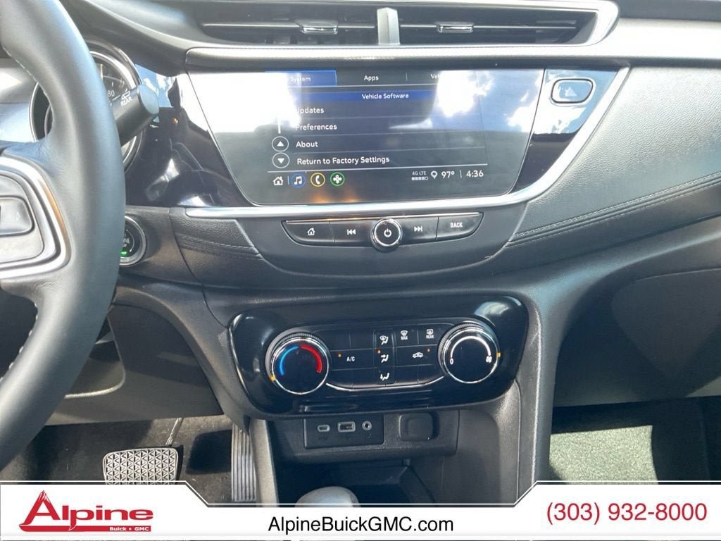 Certified 2021 Buick Encore GX Preferred AWD/4WD image 11