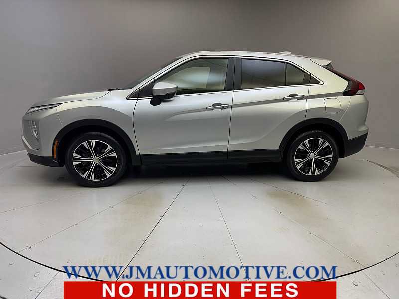 Used 2022 Mitsubishi Eclipse Cross SE image 2
